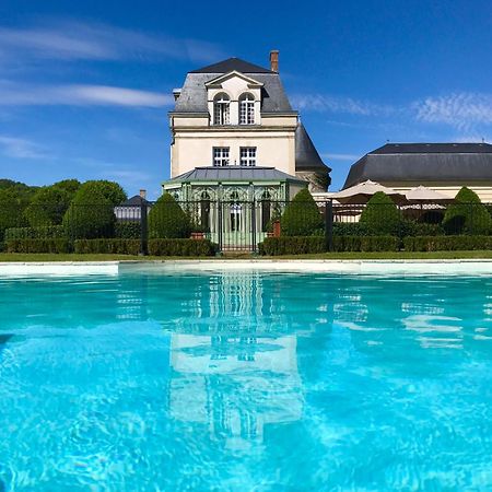 ホテル シャトー ドゥ クールセル Courcelles-sur-Vesle エクステリア 写真